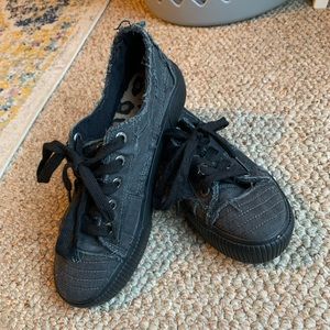 Black womens Blowfish Clay sneakers.